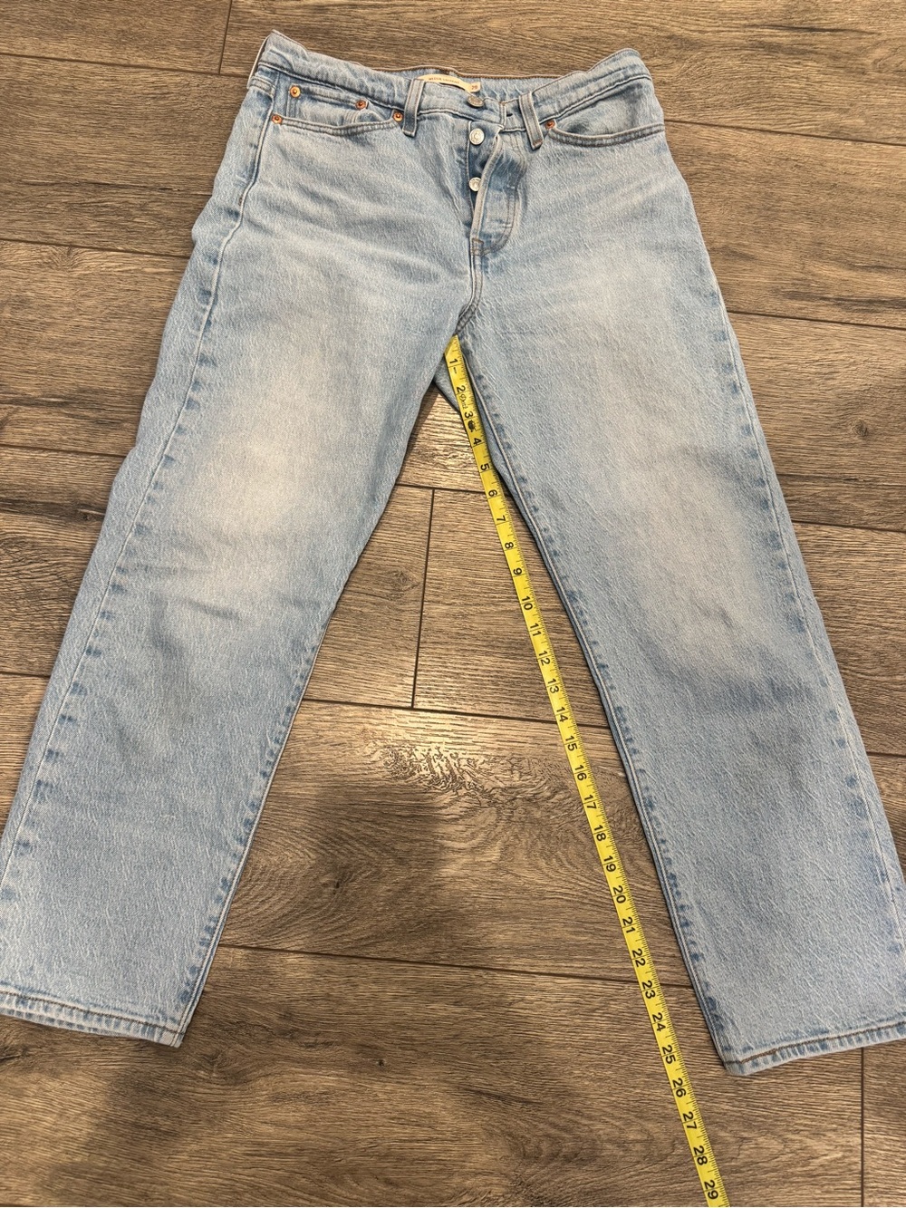 Levi's High-Rise Straight Jeans in Light Blue Denim